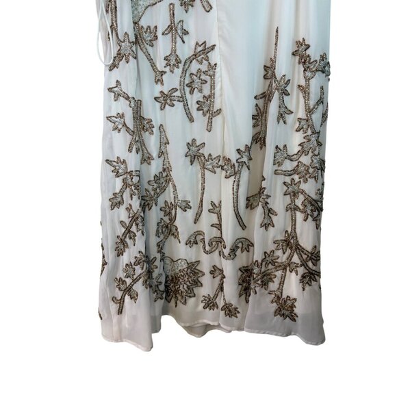 Badgley Mischka Beaded White & Gold High Neckline Swing Shift Style Dress Size 8 - Picture 11 of 12